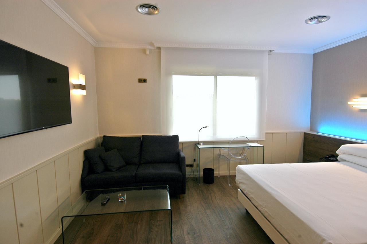 Felix Hotel Valls Quarto foto